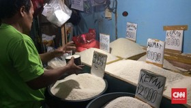 Buwas Buka Opsi Impor Beras jika Sulsel Gagal Panen