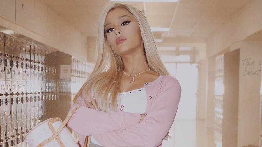 Setelah Imagine dan Thank U, Next, Ariana Grane mengumumkan lagu terbarunya berjudul 7 Rings.