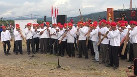 Pasar Teluk Jailolo, Wisata Kuliner Baru di Halmahera Barat