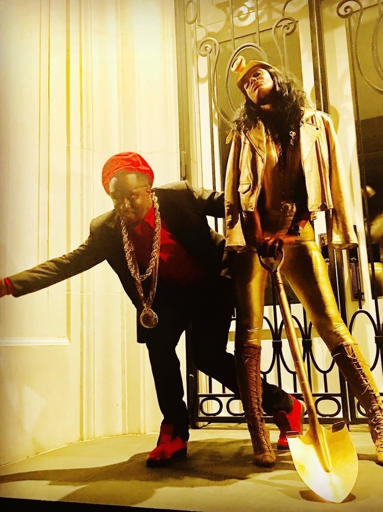 Mantan model cantik, Kim Porter, mengembuskan nafas terakhirnya pada 16 November 2018. Ia harus meninggalkan anak-anaknya dan pasangannya, P. Diddy.