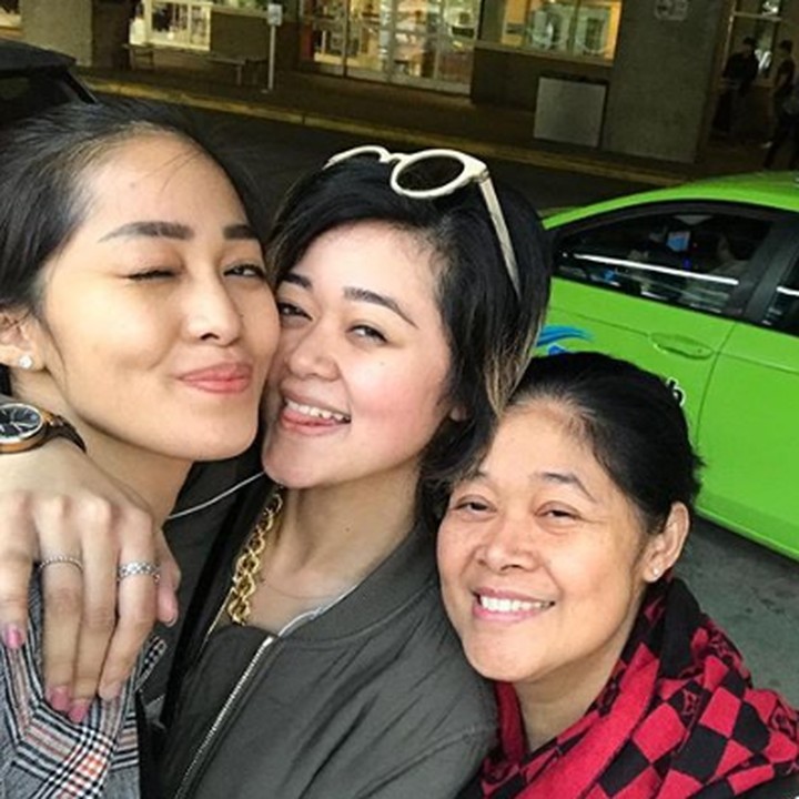 <p>Semoga keluarga <a href="https://hot.detik.com/celeb/d-4282798/pegangan-tangan-dengan-cha-eun-woo-gracia-indri-gemetar?_ga=" target="_blank">Gracia Indri</a> selalu diberi kesehatan ya, agar bisa quality time selalu. (Foto: Instagram @graciaz14)</p>
