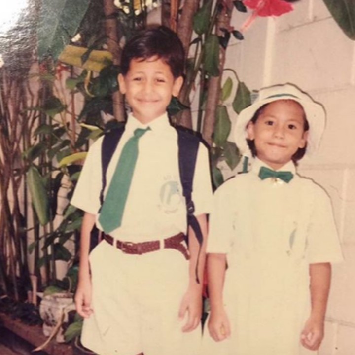 <p>Wah mau berangkat sekolah ya Pevita dan Keenan? Bahagia banget ekspresinya ya. (Foto: Instagram @keenanpearce)</p>