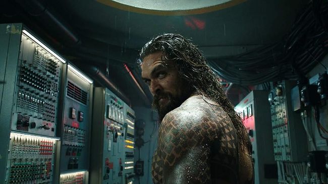 'Aquaman' memastikan diri jadi salah satu film DC terlaris sekaligus mengikuti jejak 'The Dark Knights Rises' dengan box office film itu melewati US$1 miliar.
