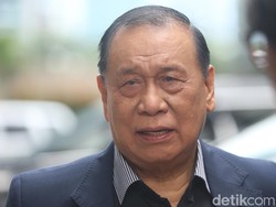 Sosok Kahar Muzakir, Ketua Komisi XI DPR Masuk Bursa Caketum Golkar