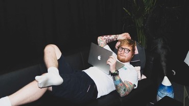 img-title Umumkan Konser di Jakarta, Ini Permintaan dari Ed Sheeran