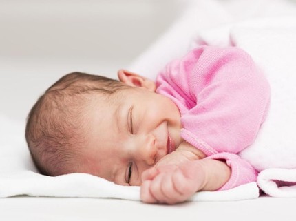 25 Nama Bayi Perempuan dengan Makna Lembut