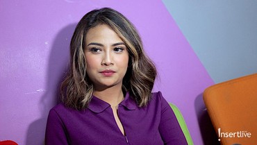 img-title Pacaran 2 Bulan, Vanessa Angel Sudah Berencana Menikah
