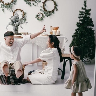 Jelang Natal, Intip Inspirasi 6 Pohon Natal Para Seleb