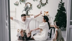 Jelang Natal, Intip Inspirasi 6 Pohon Natal Para Seleb