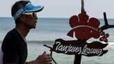 FOTO: Kemeriahan di Tanjung Lesung Untuk mempromosikan Tanjung Lesung, kawasan yang terletak di ujung barat Pulau Jawa, digelarlah Festival Pesona Tanjung Lesung (FPTL).
