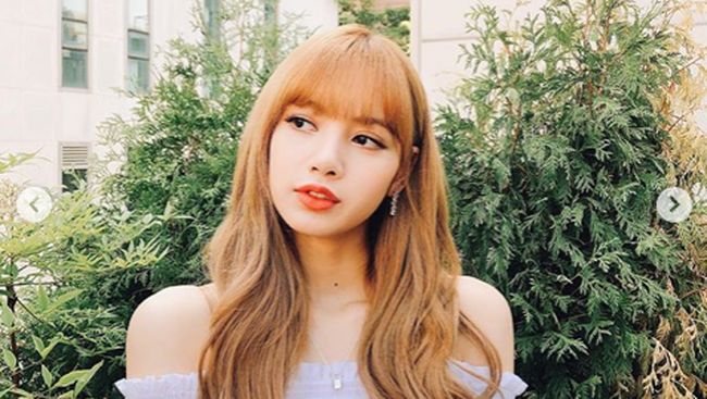 Lisa 'Blackpink', Sosok Anak Mami yang Berbakat Sejak Kecil