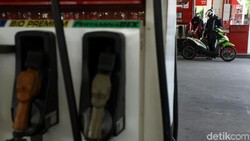 img-title 10 Negara dengan Harga Bensin Termahal di Dunia, Ada Indonesia?