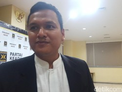 PKS soal Beli Migor-Pertalite Pakai Aplikasi: Mempersulit Rakyat!