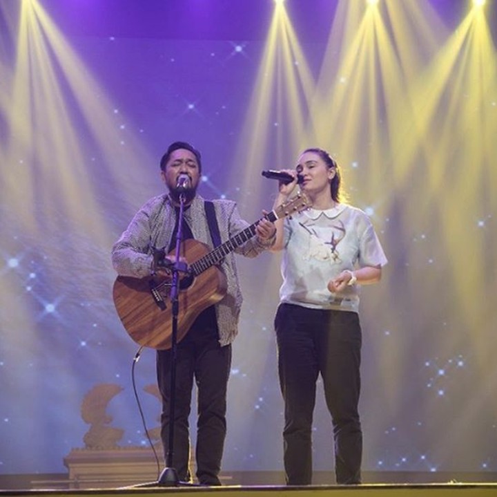<p>Kekompakan Feby dan Franky saat manggung bareng. (Foto: Instagram @febyfebiola_)</p>
