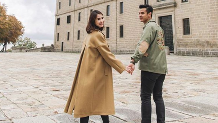 dion wiyoko dan istri fiona