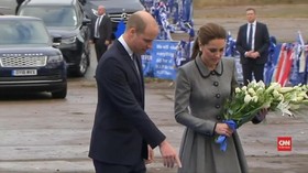 VIDEO: Pangeran William Beri Penghormatan Untuk Vicai
