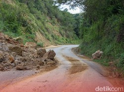 Jabar Hari Ini: Longsor Maut di Garut yang Tewaskan Satu Keluarga