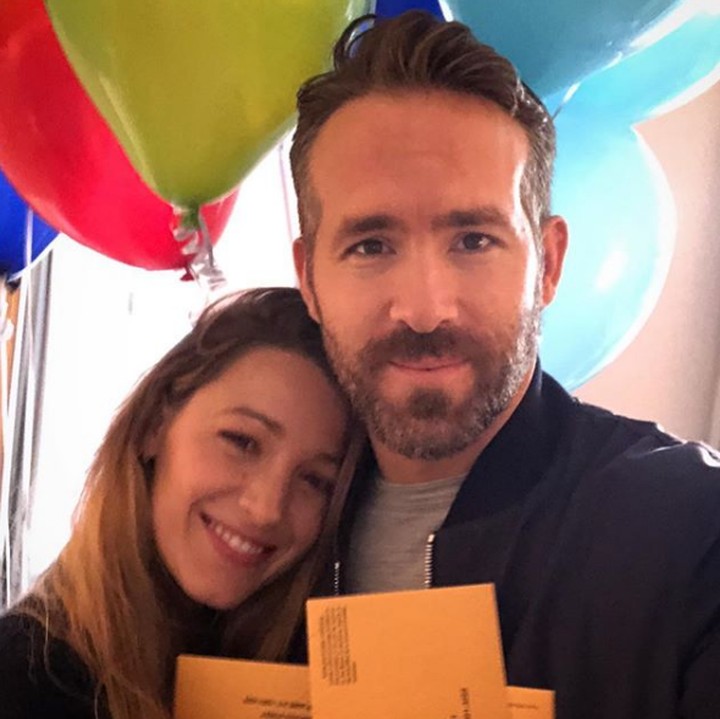 <p>Menjalani hubungan pernikahan selama enam tahun, membuat Ryan dan Blake Lively semakin intim. (Foto: Instagram @vancityreynolds)</p>