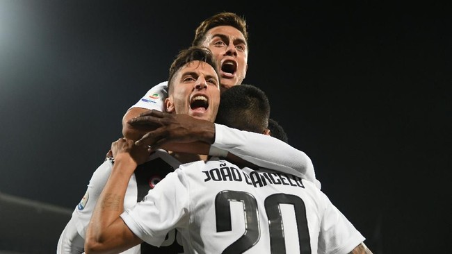 Juventus berhasil menang telak atas tuan rumah Fiorentina dalam laga Liga Italia. Cristiano Ronaldo mencetak satu gol di laga ini.