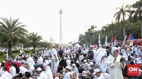 Peringatan Isra Mi'raj di Monas, Kereta ke Gambir Direkayasa