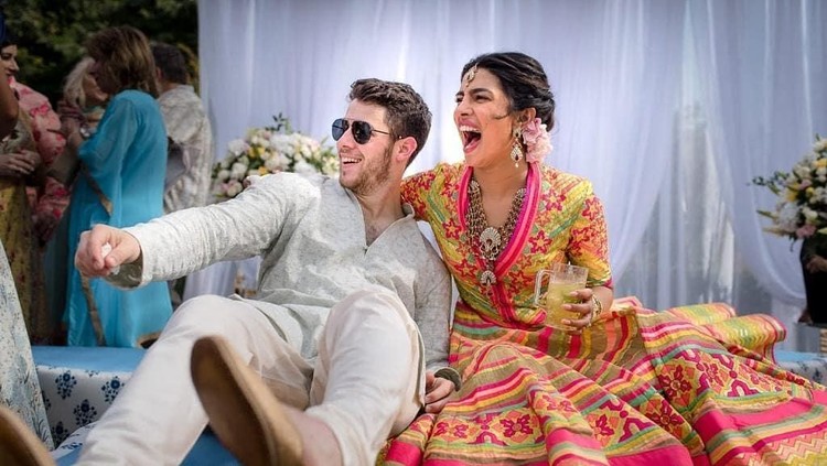 Priyanka Chopra dan Nick Jonas baru menikah. Setelah menikah, masalah baru biasanya muncul satu per satu. Berikut lima tantangan yang dihadapi pengantin baru.