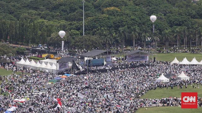 Ryamizard juga mengingatkan agar Pancasila tetap dijunjung tinggi dalam Reuni Akbar 212 yang rencananya akan digelar di Lapangan Monas.