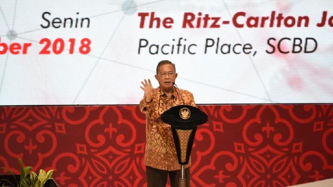 Pemerintah akan menyambungkan infrastruktur dengan pusat kegiatan ekonomi, seperti kawasan ekonomi khusus, industri dan produksi rakyat supaya lebih efisien.
