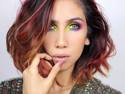 Isolasi Diri di Rumah, Beauty Vlogger Ini Masak Nasi Goreng Ngawur