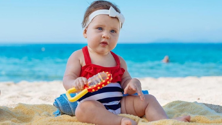 Adisti Sedang menanti anak perempuan dan mencari inspirasi nama? Berikut 20 nama bayi perempuan terinspirasi dari alam.