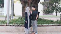 <p>Pasangan satu ini, nggak pelit berbagi momen kebahagian di Instagram masing-masing. (Foto: Instagram @ dimasseto_1)</p>