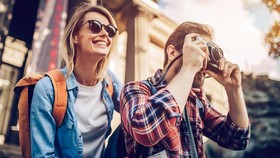 Simak Ya Traveler, Ini Perbedaan Visa Kunjungan dengan Visa On Arrival