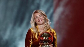 Ada Hegerberg Rebut Women's Ballon d'Or 2018