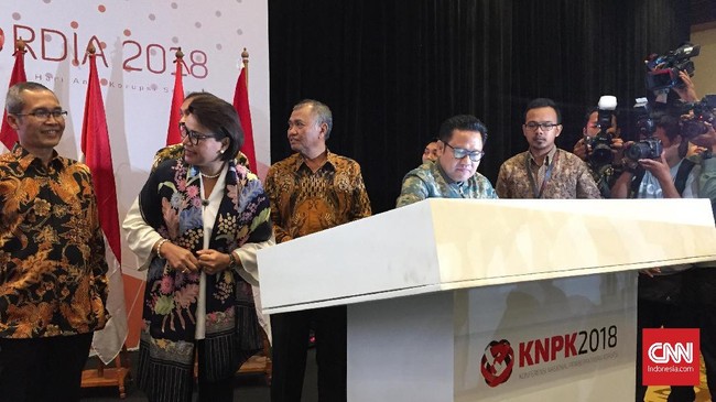 Juru Bicara KPK, Febri Diansyah menyebut penandatanganan ini merupakan komitmen mewujudkan sistem integritas parpol, terutama dalam memerangi korupsi.