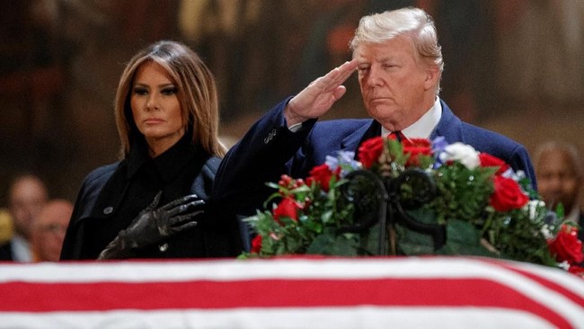 Presiden AS Donald Trump menyatakan belum akan menetapkan status darurat nasional atas penutupan pemerintahan AS dalam waktu cepat.