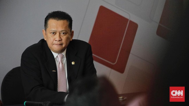 DPR telah meminta Kemenkes melakukan kajian secara komprehensif menggali sebab para petugas KPPS meninggal dunia saat bertugas.