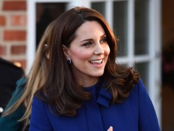 Gaun Sederhana Kate Middleton Jadi Perhatian