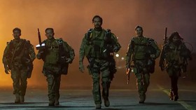 Aksi Oka Antara Selamatkan Indonesia dalam 'Foxtrot Six'