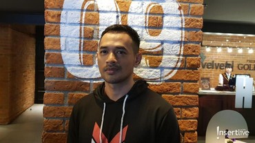 Gegara Ditulis Beragama Islam, Oka Antara Bikin Geger Keluarga Besar
