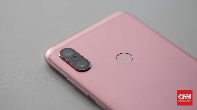 Xiaomi meluncurkan Note 6 Pro, namun dari sisi desain dan jeroan ponsel ini tak jauh beda dari Redmi Note 5 Pro.