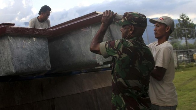 KSP Moeldoko meminta agar insiden penembakan terhadap para pekerja proyek pembangunan jembatan Trans Papua di Nduga tak buru-buru dikaitkan dengan HUT OPM.