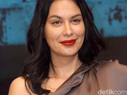 Sophia Latjuba Tetap Awet Muda di Usia 49 Tahun, Ini Rahasianya