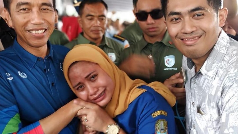Kisah Seorang Suami yang Istrinya Ngidam Bertemu Jokowi