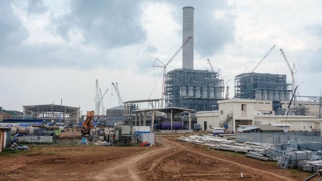 Kementerian ESDM mencatat kemajuan pembangunan Pembangkit Listrik Tenaga Uap (PLTU) Batang, Jawa Tengah telah mencapai 83 persen dan bakal beroperasi pada 2020.