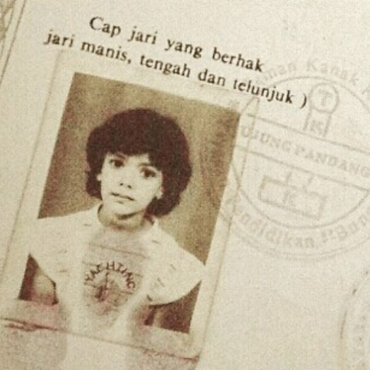 <p>Ini foto ijazah TK Najwa. Manis sekali ya wanita yang terkenal dengan program 'Mata Najwa' ini. (Foto: Instagram @najwashihab)</p>