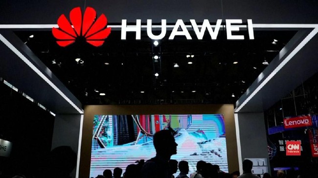 Huawei melawan balik kebijakan pemerintah AS yang memblokir perusahaan itu menggunakan perundangan NDAA yang dinilai tidak adil.