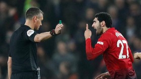 Meme Kocak Fellaini Jambak Rambut Kribo Gelandang Arsenal