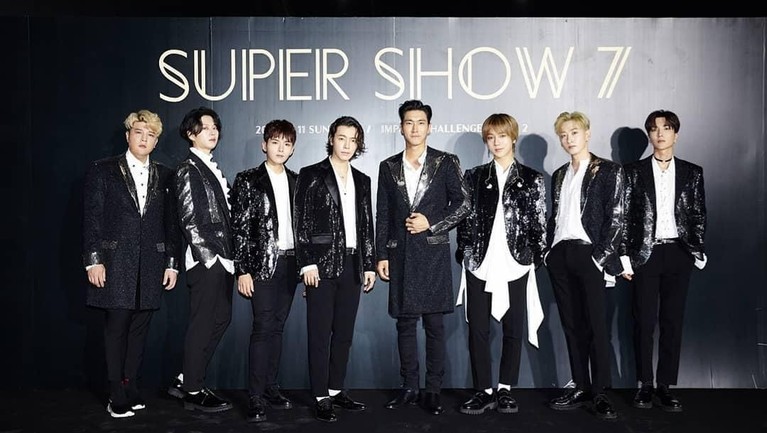 15 Tahun Berkarya, Ini Fakta dari Super Junior Super Junior akan tampil di acara HUT Transmedia ke-17 pada Sabtu (15/12). Tapi apa Insertizen sudah tahu fakta dari Super Junior yang sudah 15 tahun berkarya?
