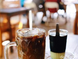 Ke Pasar Modern BSD, Bisa Kulineran Serabi hingga Soto Kwali Enak
