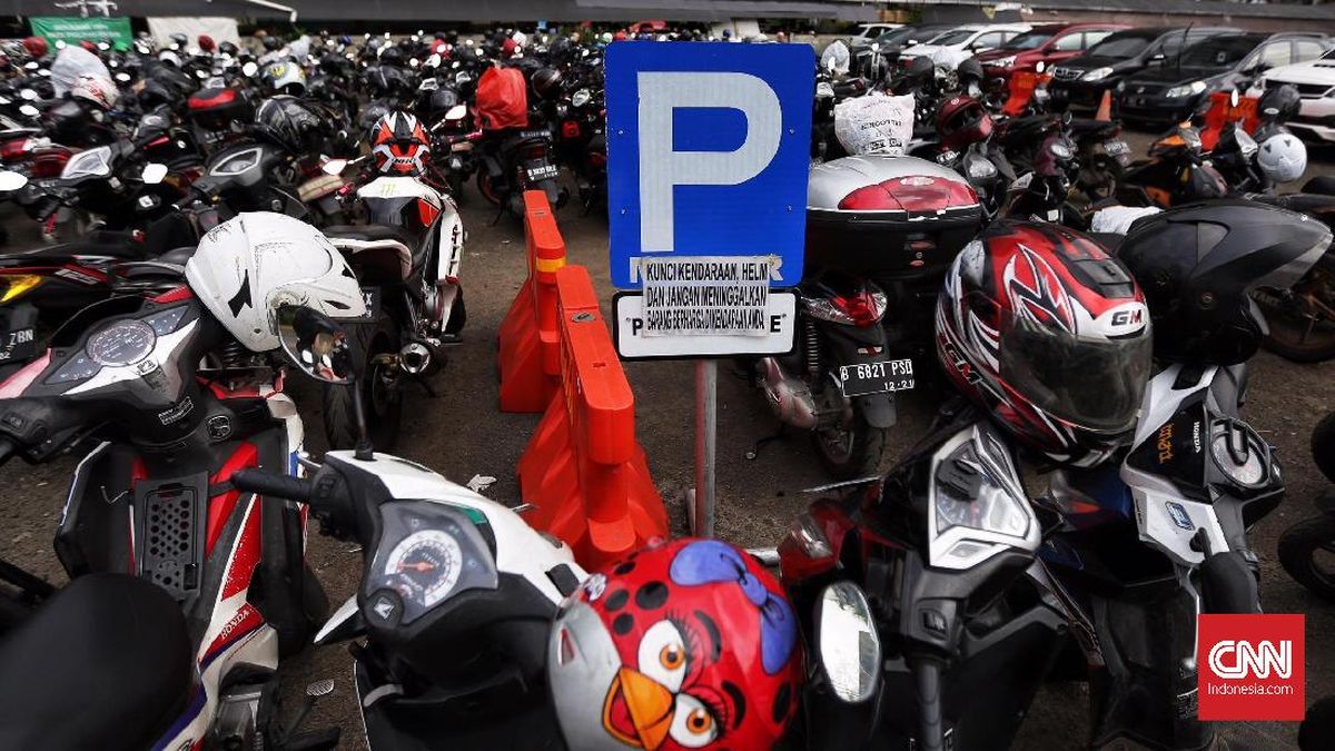 Pemerintah Buru Penunggak Pajak Sampai ke Parkiran Motor