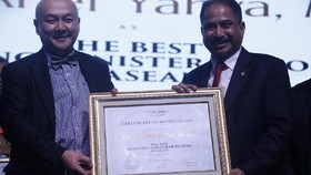 Menteri Pariwisata Raih Penghargaan di Anugerah MoTY 2018
